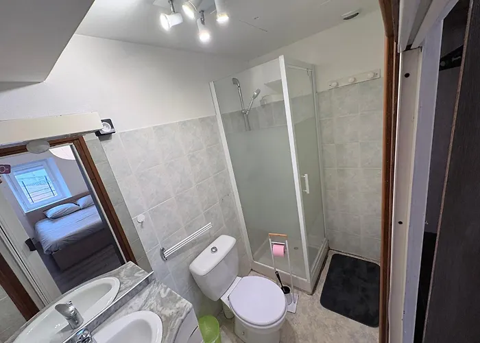 Confortable En Plein Centre Proche Gare & Commerces Вильфранш-де-Лораге